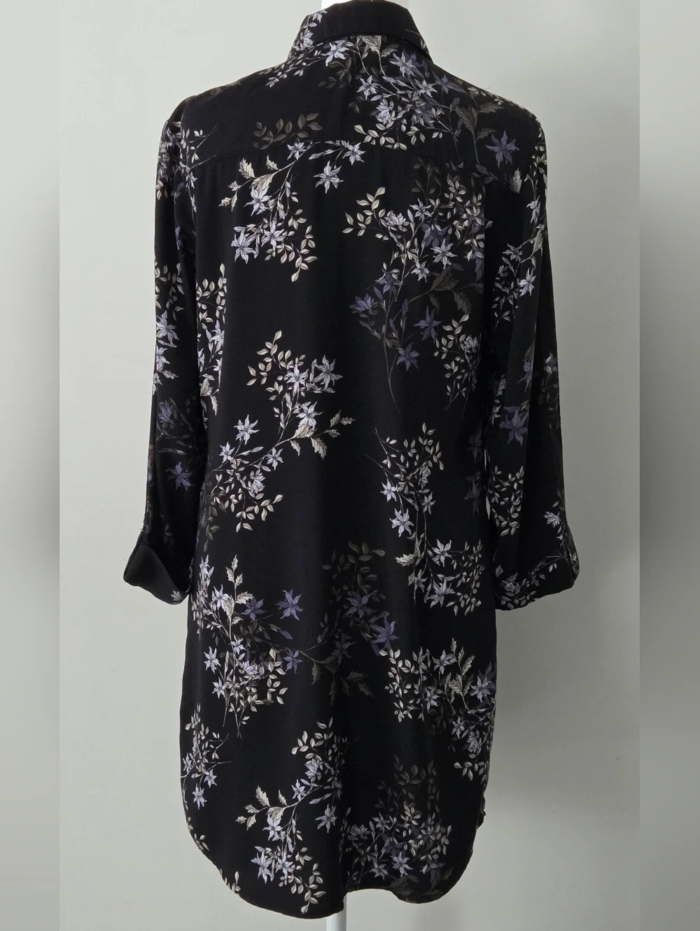 Dynamite Black Floral Button-Down Shirt - Picture 4 of 5